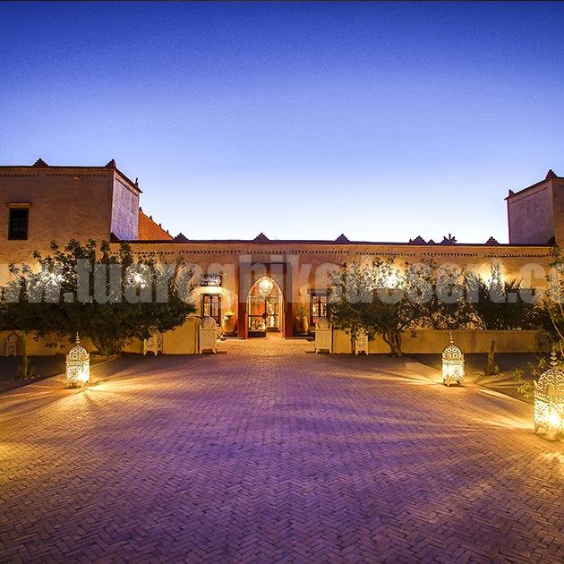 entrada-riad-madu1 entrada hotel Tuareg Bike Desert