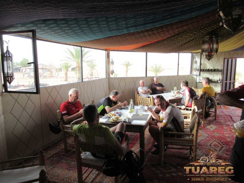 009---Día-27-Vuelta-a-la-Duna-de-Erg-Chebbi 009---Día-27-Vuelta-a-la-Duna-de-Erg-Chebbi