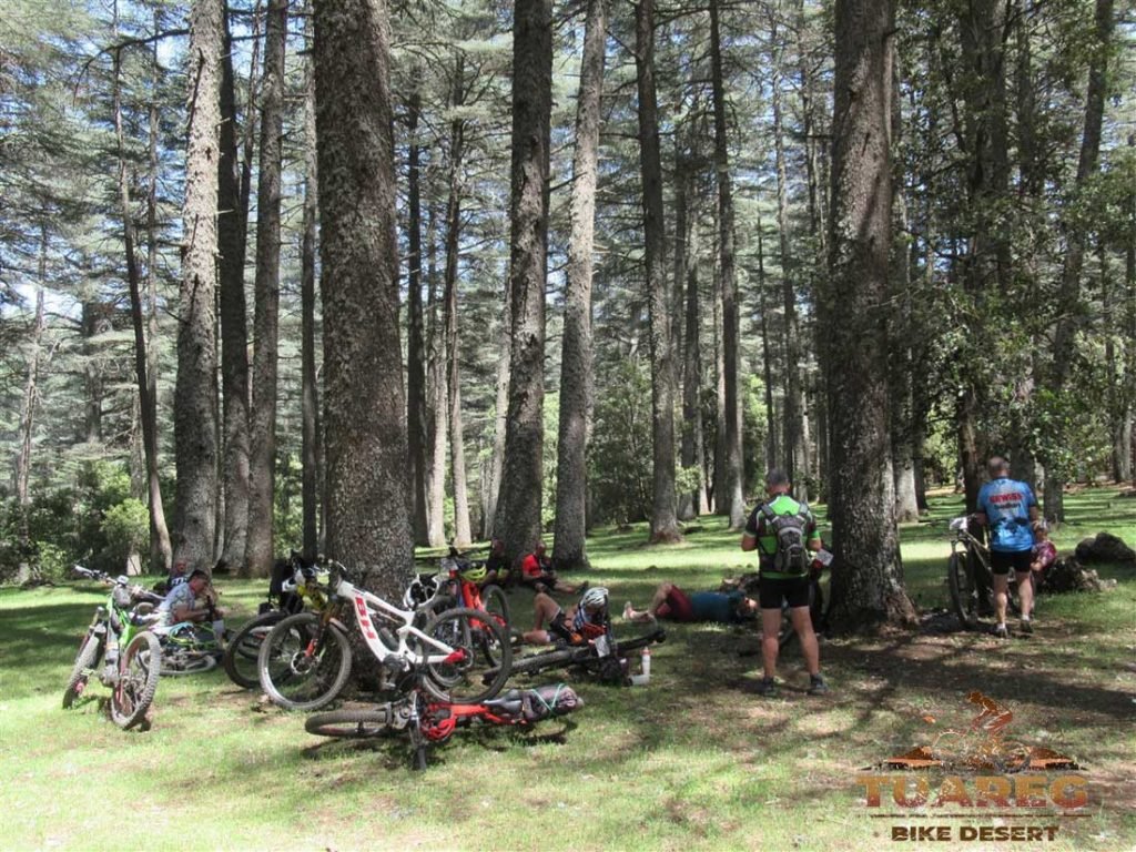 152---Día-23---Lago-de-Afnourir
